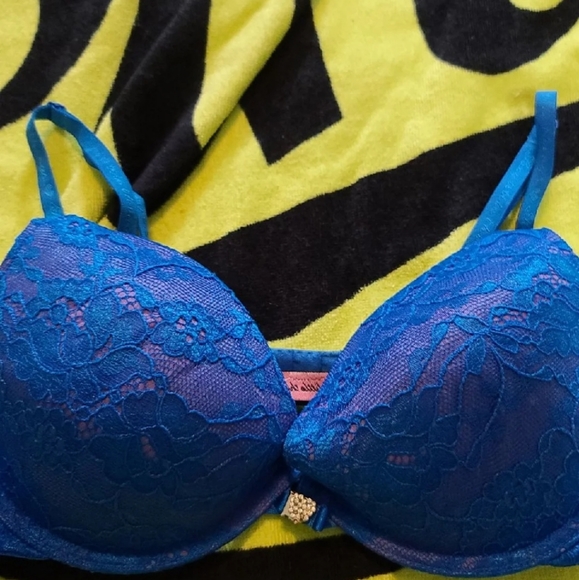 Victoria's Secret Other - Victoria secret bra
